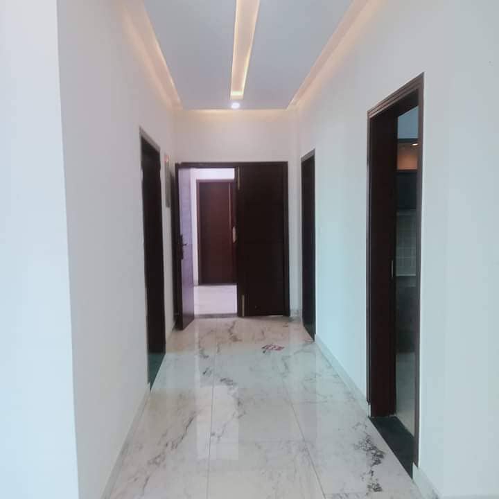 12 Marla 4 Bedroom Apartment for Rent in Askari -11 Lahore. 10