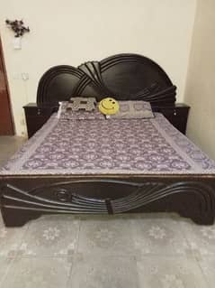 bed without mattress.