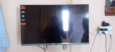 dowlance simple tv 32 inch and android box Dany 4/32