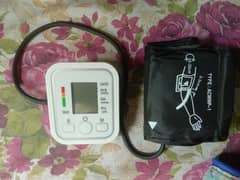 Digital blood pressure apparatus