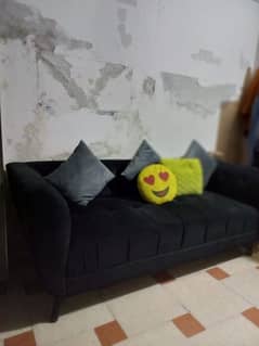 used black sofa set