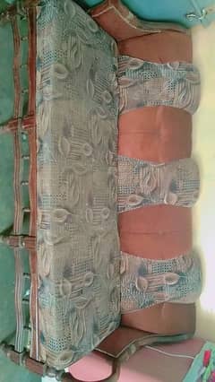 soffa set 3 month used new condition . .