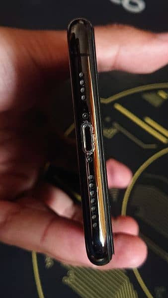 Apple Iphone Xs Max 9/10 Condition PTA Approved 7