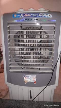1 year used cooler with warranty of motor 1 year