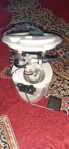 Imported Mercedes W204 fuel pump new condition
