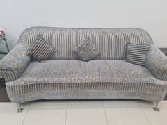 7 seater sofa in neat & clean  condition