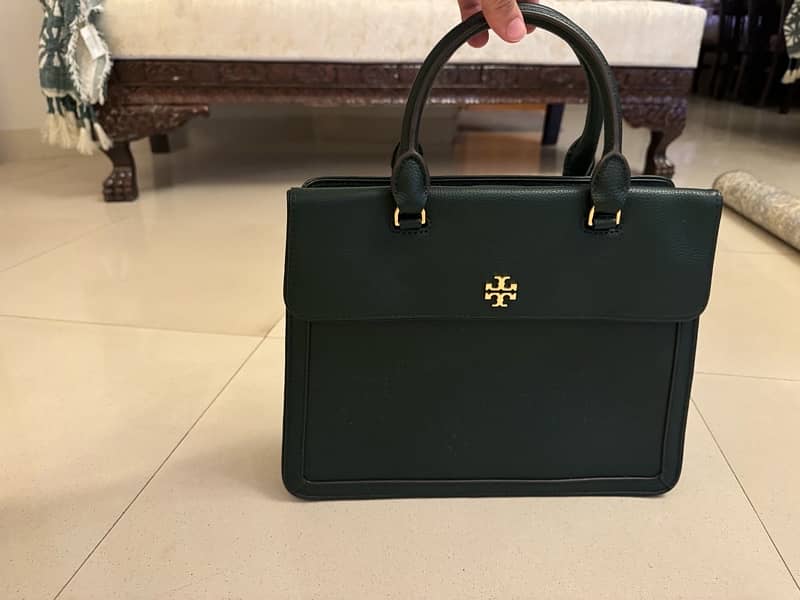 Tory burch branded bag 0