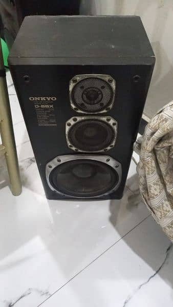 Onkyo D66 speakers 3