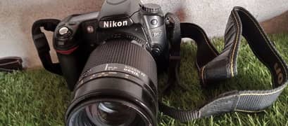 Nikon camera model number D80