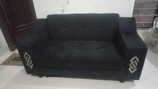 2 sitter sofa in good condition
