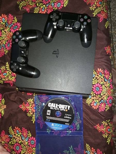 Ps4 with 2 controller Germany import 100% original 0