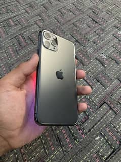 iPhone 11 Pro 256GB Factory Unlocked with esim time 10/10 03284953796