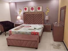 Bed Set/Poshish bed/Bedroom Set/King Size beds/Double Bed