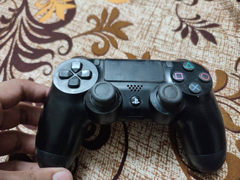 Playstation 4 controller 0