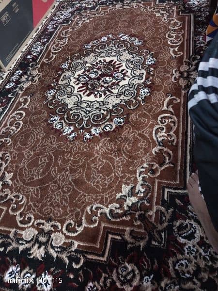 I'm selling my centre carpet in Excellent condition 1