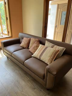 Sofa set.