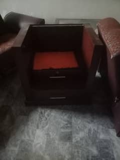 king size bed with 2 side tables and 1 dressing table