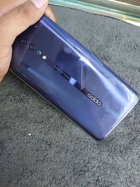 Oppo Reno z 1