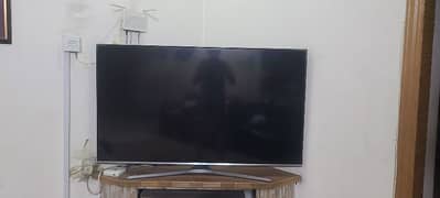 Samsung 55 Inch Full HD smart TV with box and read full add