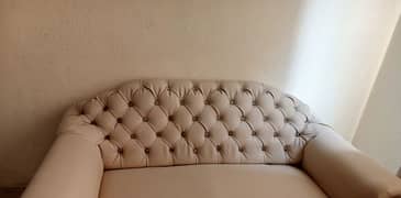 1 seater sofa set in very good condition