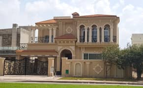 1 kanal Brand new house for Rent in Jasmine Block Bahria Town Lahore