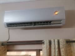 Gree 1.5 Ton, non invertor AC 10/10 condition