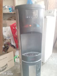 water dispenser with frige