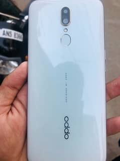 Oppo F11  8/256GB  Water pack All Ok