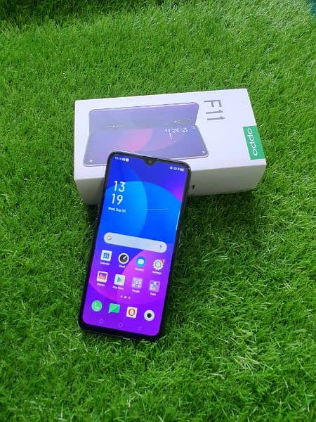 Oppo F11 8/256Gb, Vivo Y17 8Gb 256Gb Dual sim ( 5000 Mah batter) 10/10 2