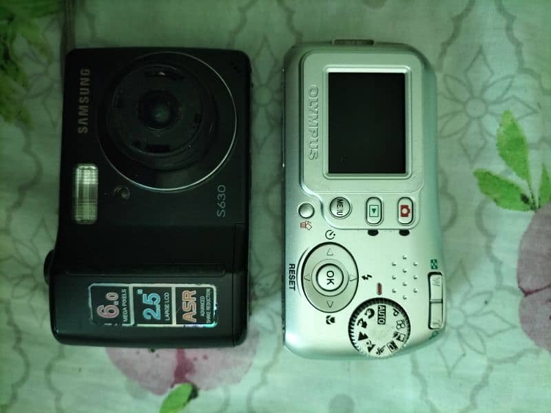 Old camera 0