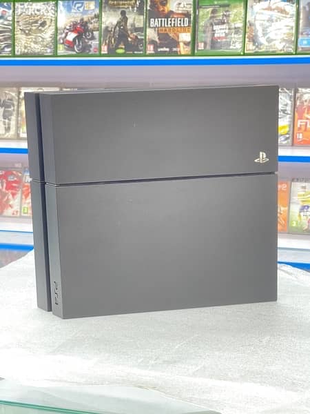 PS4 500GB Slightly Used Available PS4 Fat 500GB Used 5