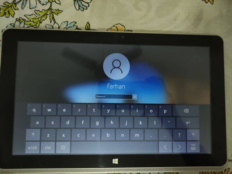 Tablet Laptop URGENT SALE 9