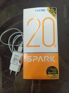 Spark 20c 4+4=8/128 10 month warranty  box and Charging