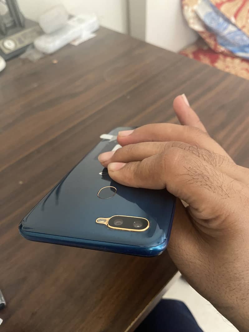 Oppo A7 3