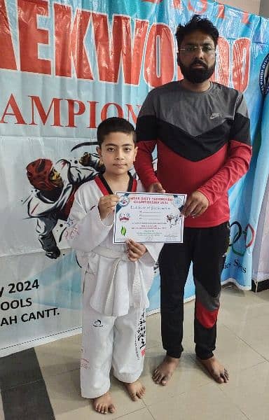 Taekwondo and physical fitness club 10