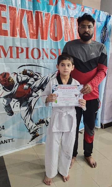 Taekwondo and physical fitness club 18