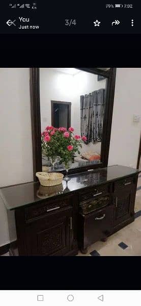 dressing table for sale 0