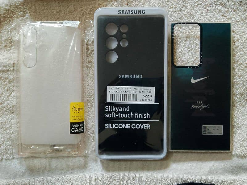 Samsung s22 ultra 10/10 condition with imi match box 4