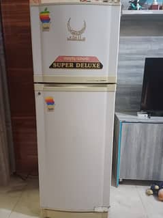 Gold Star Refrigerator good condition