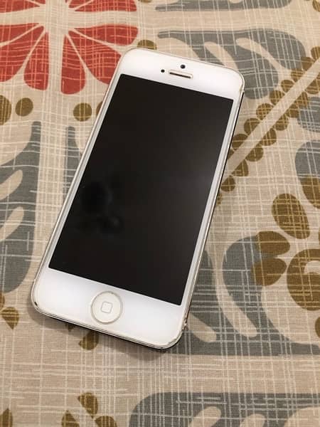 Iphone5 16GB White BYPASS GAMING PHONE 1