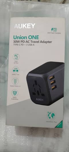 Aukey Union One 30W iPhone PD Charger AC Travel Adapter
