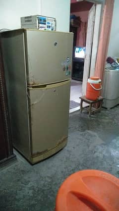 Pell refrigerator