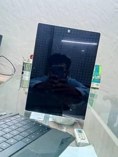 Microsoft surface 3 laptop plus ipad