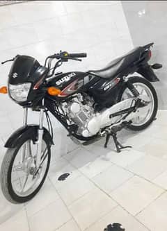 Suzuki motorcycle 110 cc argent for sale. 0314,5339,910