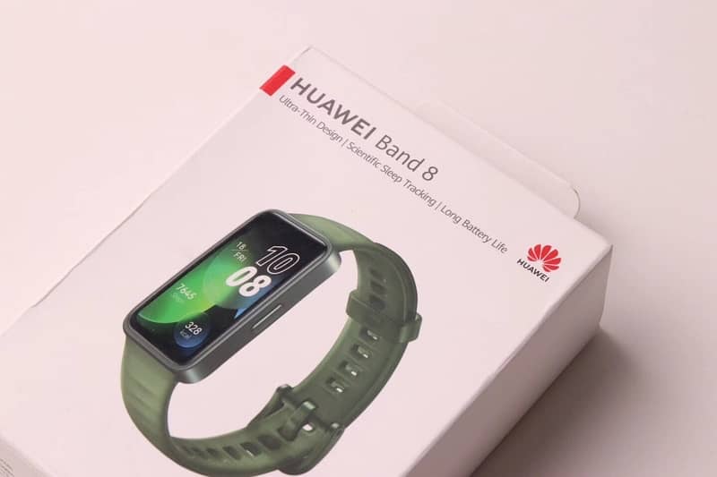 Huawei Band 8 Emerald Green NEW 1