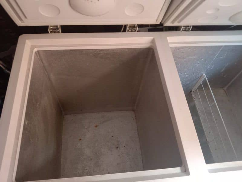 Urgent Freezer for sale 4