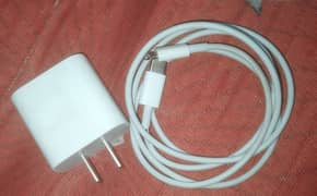 20W iPhone Original Charger Came From Saudia Arabia with iPhone 13 Pro
