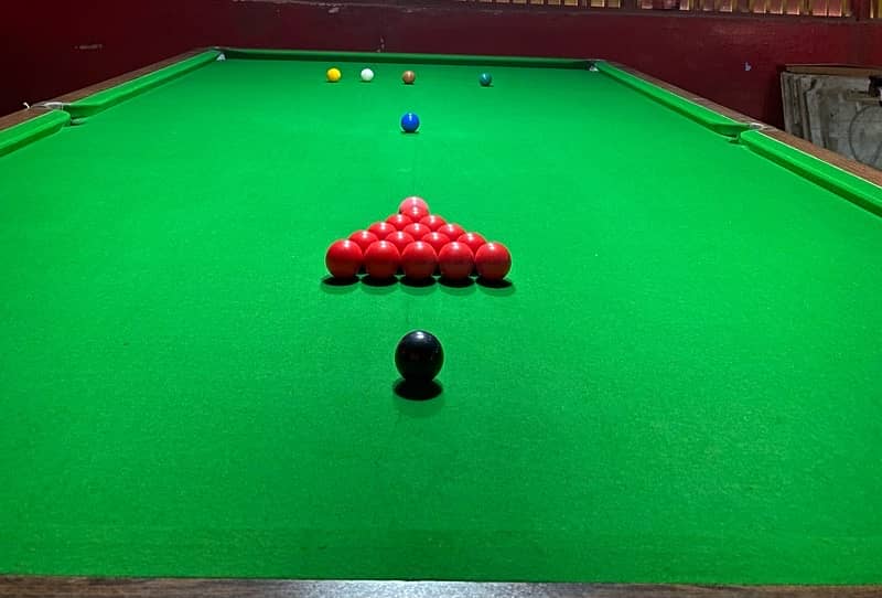 Snooker Table 0