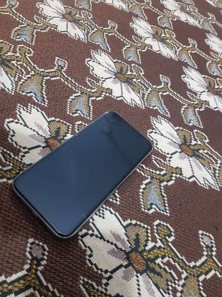 iPhone 11 pro 256 gb | 89% BH | waterpack |  dual pta approved 7