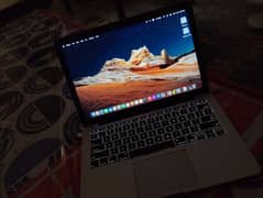 MacBook pro 2014 neat condition